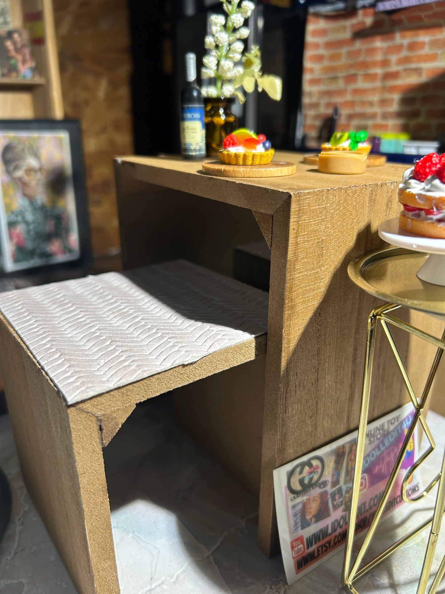 Dollhouse Table and two chairs set